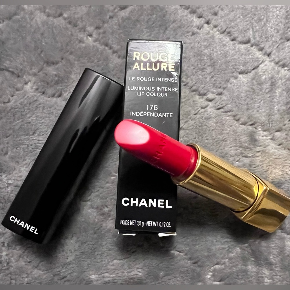 BNIB Chanel Rouge Allure Lipstick #176 Independante!